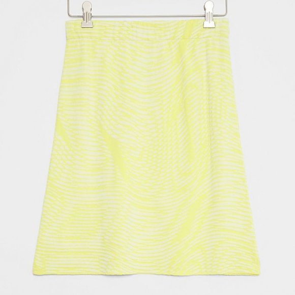 Aldomartins NWT Made in Spain Women's Chartreuse VALENCIA Knit Mini Skirt - Picture 2 of 5